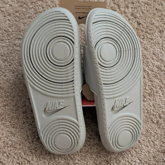 ⭐️NWT! Nike Offcourt Slide Sandals - Sz 7 - Picture 3 of 5